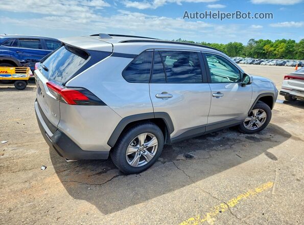2T3W1RFV3SC341150 2025 TOYOTA RAV4 Silver Задня права чверть