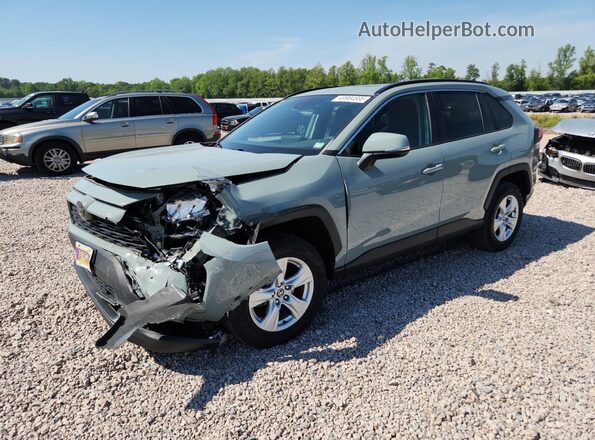 2T3W1RFV5LC070142 2020 TOYOTA RAV4 Серебряный Передняя левая четверть