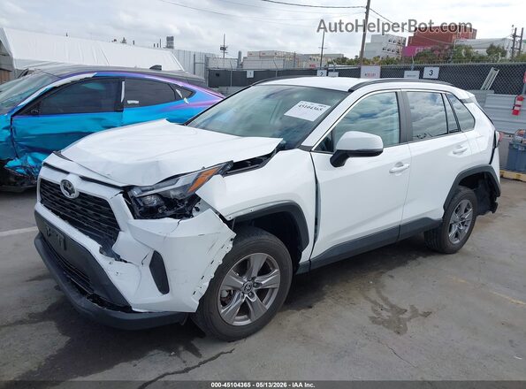 2T3W1RFV6RW302660 2024 TOYOTA LE White Передня ліва чверть