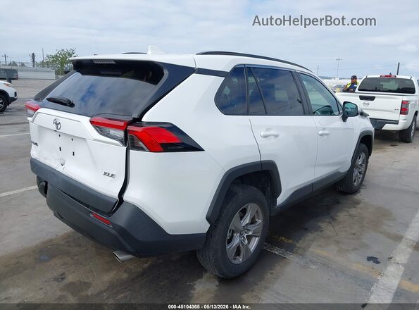 2T3W1RFV6RW302660 2024 TOYOTA LE White Задня права чверть