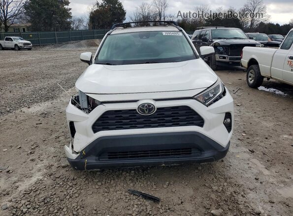 2T3W1RFV8KW057558 2019 TOYOTA RAV4 Белый Вид спереди
