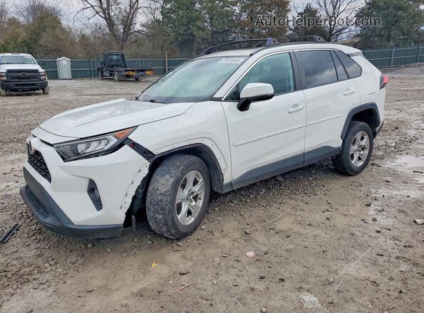 2T3W1RFV8KW057558 2019 TOYOTA RAV4 Белый Передняя левая четверть