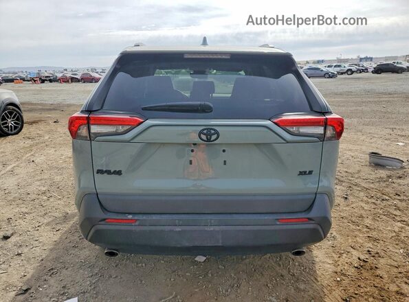 2T3W1RFV9NW192018 2022 TOYOTA LE Зеленый Вид сзади