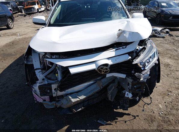 2T3W1RFVXLC075675 2020 TOYOTA LE Белый Вид спереди