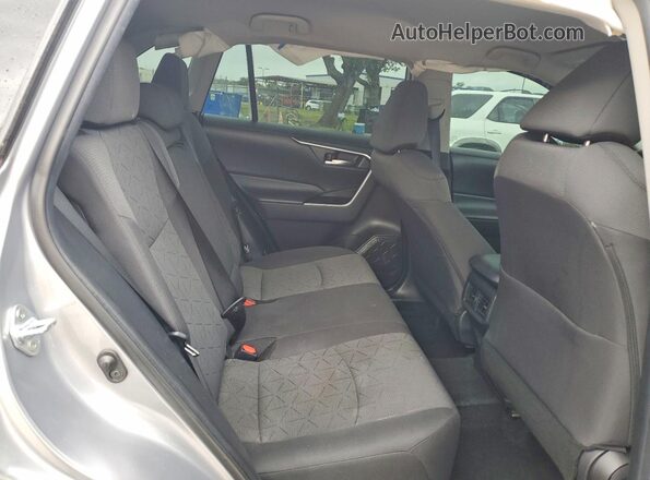 2T3W1RFVXMC102858 2021 TOYOTA RAV4 Серебряный Вид задней части салона