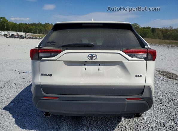 2T3W1RFVXMC167029 2021 TOYOTA RAV4 Белый Вид сзади