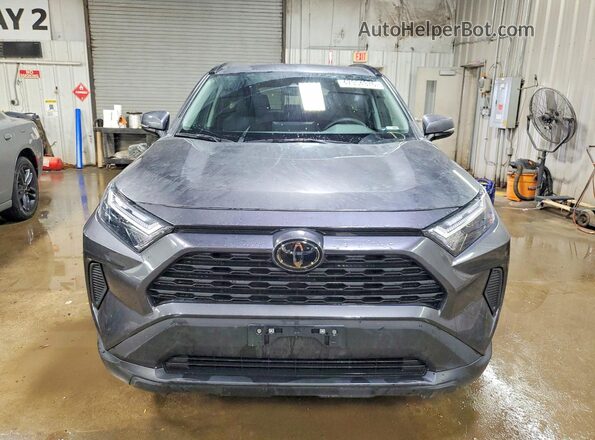 2T3W1RFVXPC238363 2023 TOYOTA LE Gray Widok z przodu