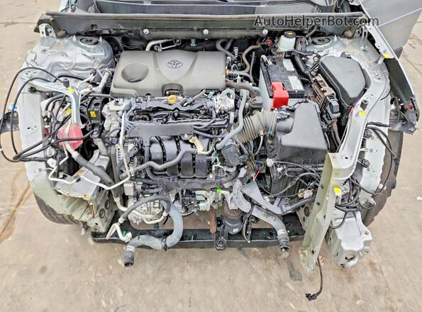 2T3W1RFVXRW348525 2024 TOYOTA RAV4 Silver Շարժիչի բաժամունքի տեսք