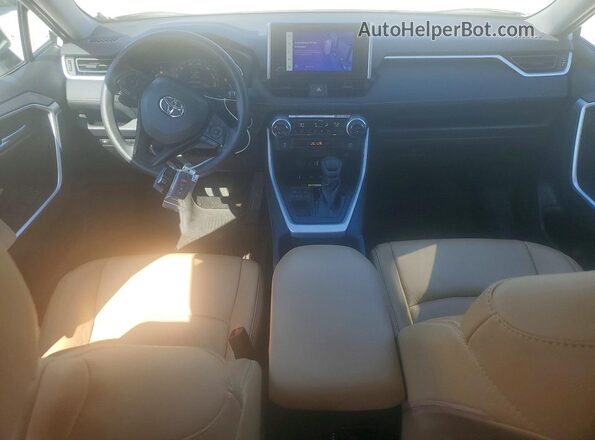 2T3W1RFVXSC311336 2025 TOYOTA RAV4 White Вид панелі приладів