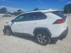 2025 Toyota Rav4 Xle White vin: 2T3W1RFVXSC311336