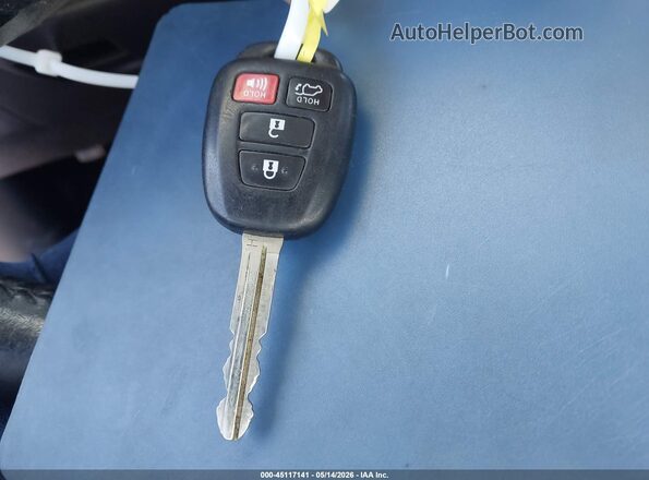 2T3WFREV1HW335096 2017 TOYOTA RAV4 Silver Vista del salpicadero