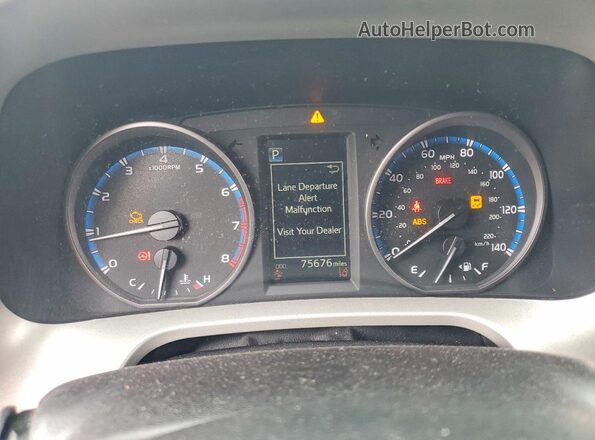 2T3WFREV4HW321371 2017 TOYOTA RAV4 Black Instrument cluster view