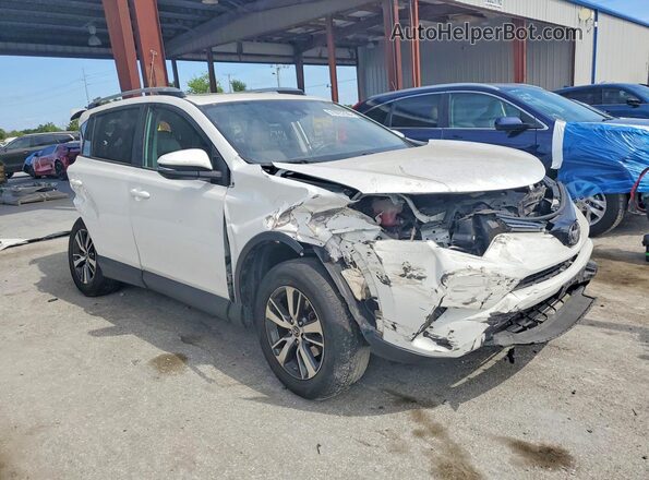 2T3WFREV4HW366391 2017 TOYOTA RAV4 Белый Передняя правая четверть