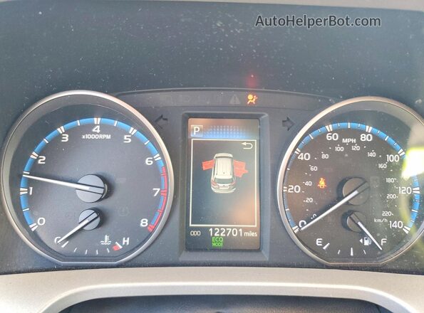 2T3WFREV5HW337904 2017 TOYOTA RAV4 Gray ხელსაწყოთა პანელის ხედი
