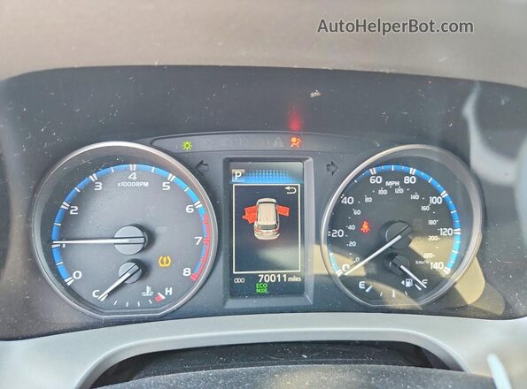 2T3WFREV6HW328323 2017 TOYOTA RAV4 Серебряный Вид щитка приборов