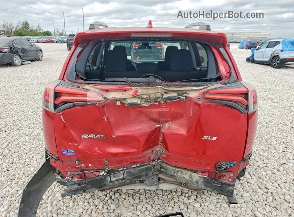 2T3WFREV7HW342568 2017 TOYOTA RAV4 Red უკანა ხედი