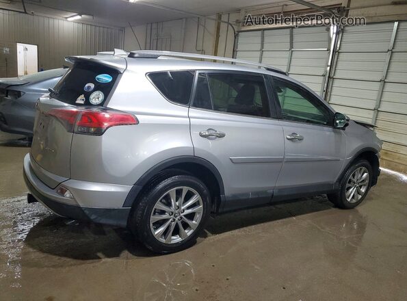 2T3YFREV1HW321904 2017 TOYOTA RAV4 Silver Tył prawy