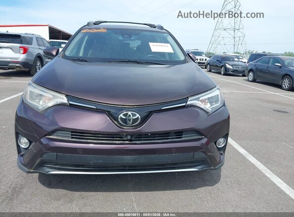 2T3YFREV8HW374437 2017 TOYOTA RAV4 Purple Widok zestawu wskaźników
