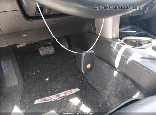 2T3YFREV8HW374437 2017 TOYOTA RAV4 Purple Widok deski rozdzielczej