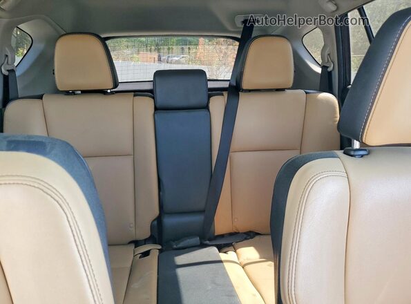 2T3YFREVXHW366095 2017 TOYOTA RAV4 Purple Rear seats view