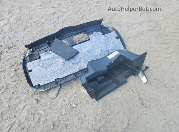 2T3ZFREV0HW347818 2017 TOYOTA RAV4 Black ძრავის განყოფილების ხედი