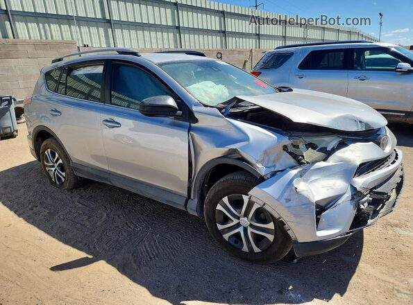 2T3ZFREV0HW388935 2017 TOYOTA RAV4 Серебряный Передняя правая четверть