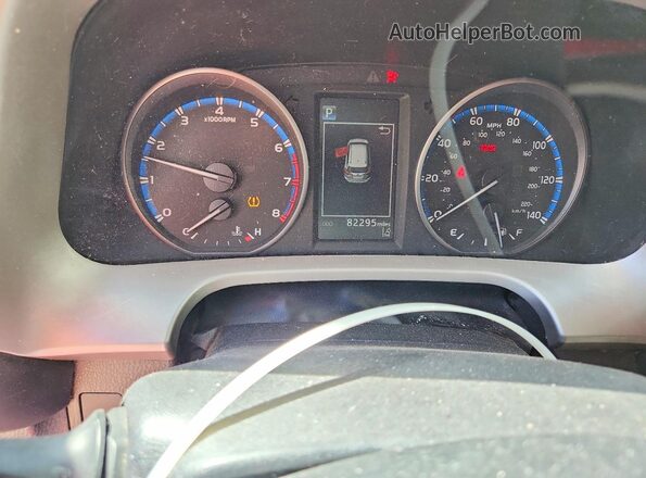 2T3ZFREV0HW388935 2017 TOYOTA RAV4 Серебряный Вид щитка приборов