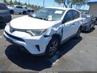 2018 Toyota Rav4 Le White vin: 2T3ZFREV2JW461308