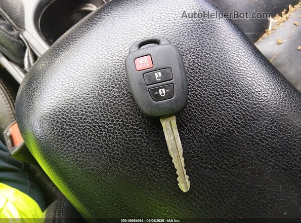 2T3ZFREV9GW282482 2016 TOYOTA LE Фиолетовый Вид панели приборов