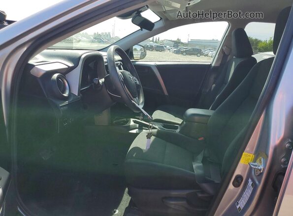 2T3ZFREV9HW387671 2017 TOYOTA RAV4 Серебряный Вид салона спереди