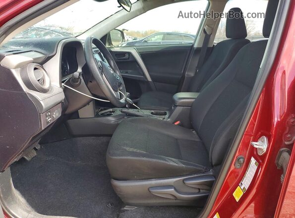 2T3ZFREV9JW478283 2018 TOYOTA RAV4 Бордовый Вид салона спереди