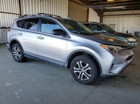 2T3ZFREVXHW316060 2017 TOYOTA RAV4 Silver Передня права чверть