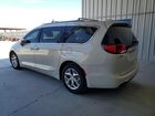 2017 Chrysler Pacifica Limited Кремовый vin: 2C4RC1GG1HR695551