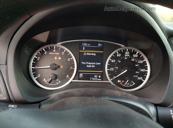 3N1AB7APXKY261943 2019 NISSAN SENTRA Blue ხელსაწყოთა პანელის ხედი