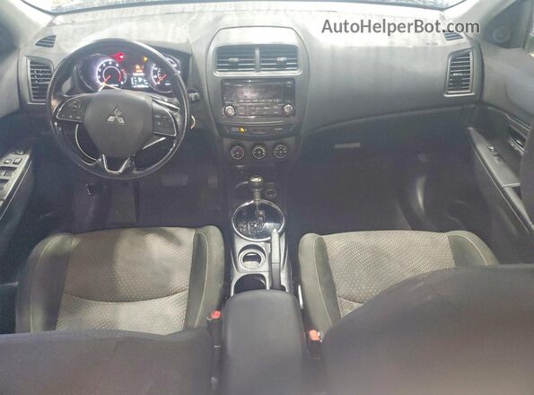 JA4AP3AU0GZ034555 2016 MITSUBISHI OUTLANDER Серебряный Вид щитка приборов
