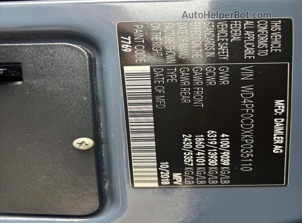 WD4PF0CDXKP035110 2019 MERCEDES-BENZ SPRINTER Blue Rear interior view