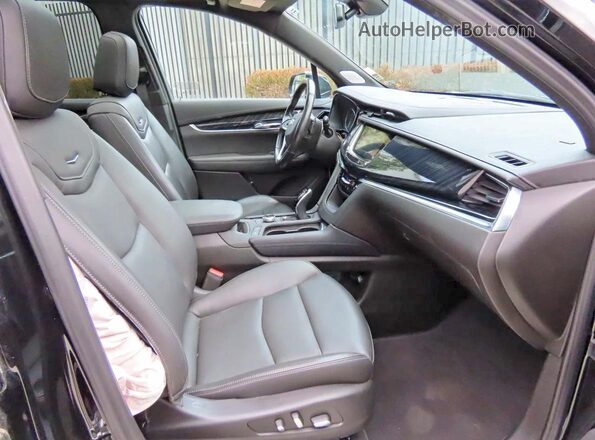 1GYKPCRS9RZ755645 2024 CADILLAC XT6 Черный Вид сзади
