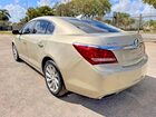 2016 Buick Lacrosse Gold vin: 1G4GB5G35GF172002
