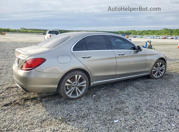 55SWF8EB0KU301386 2019 MERCEDES-BENZ C Gray Front right