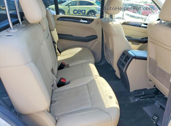 4JGDF6EE8HA957968 2017 MERCEDES-BENZ GLS White ძრავის განყოფილების ხედი