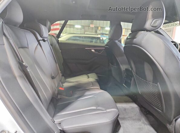WA1EVBF1XND033763 2022 AUDI Q8 Белый Вид подкапотного пространства