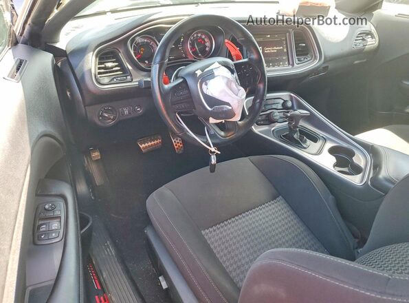 2C3CDZFJ5NH100592 2022 DODGE CHALLENGER Черный Вид щитка приборов