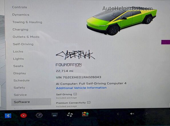 7G2CEHED1RA026043 2024 TESLA CYBERTRUCK Silver ხელსაწყოთა პანელის ხედი