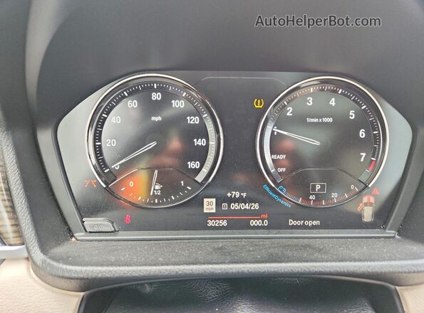 WBXJG7C01L5R93829 2020 BMW X1 Белый Вид щитка приборов