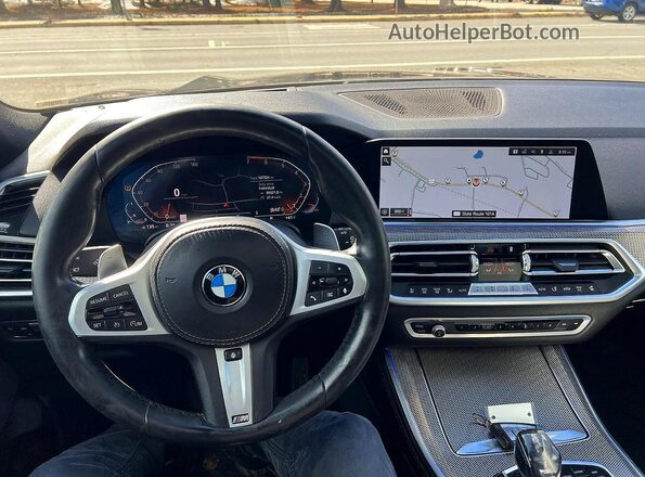 5UXJU2C51KLN64669 2019 BMW X5 Синий Вид панели приборов