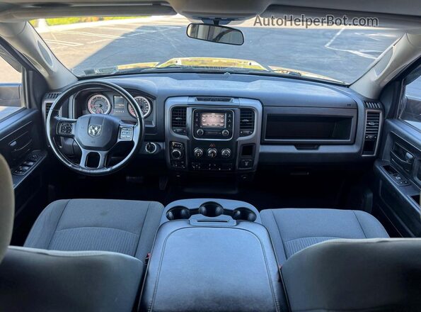 1C6RR7KG2PS555652 2023 RAM 1500 Серый Вид задних сидений