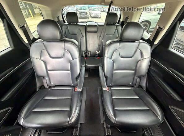 5XYP64HC4NG204790 2022 KIA TELLURIDE Black უკანა სალონის ხედი