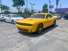 2017 Dodge Challenger R Желтый vin: 2C3CDZBT1HH639514