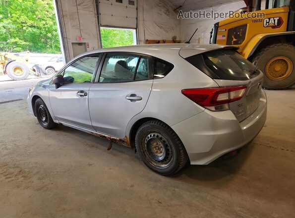4S3GTAA63K3731943 2019 SUBARU IMPREZA Серебряный Задняя правая четверть