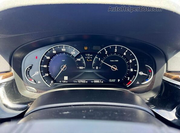 WBAJA5C51KBX87048 2019 BMW OTHER Gray Widok deski rozdzielczej